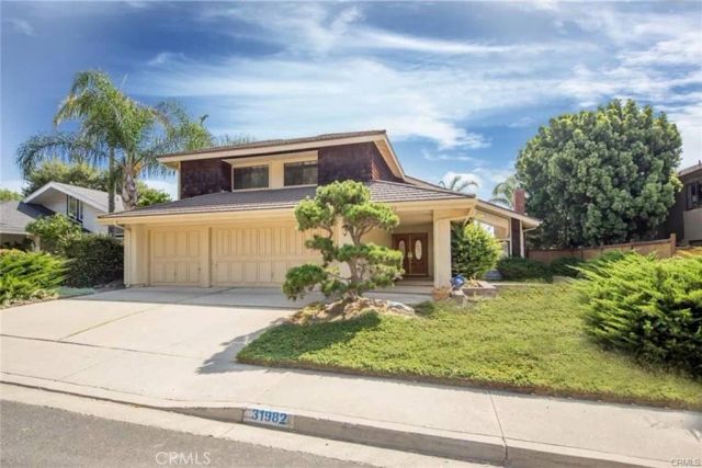 31982 Mount Rainier Drive, Laguna Niguel, CA 92677
