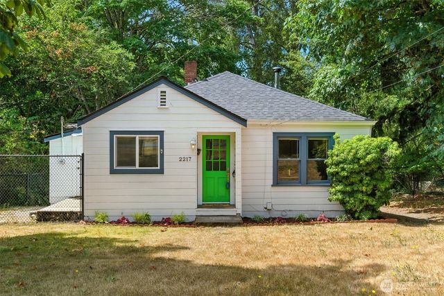 2217 Winfield Avenue, Bremerton, WA 98310