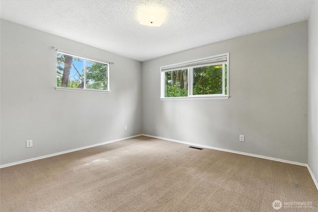 2217 Winfield Avenue, Bremerton, WA 98310
