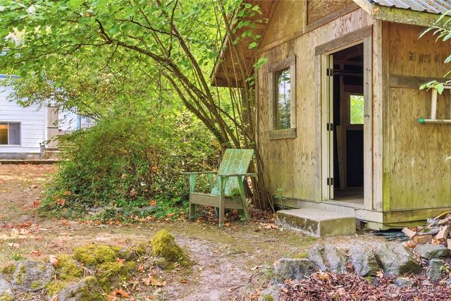 2217 Winfield Avenue, Bremerton, WA 98310