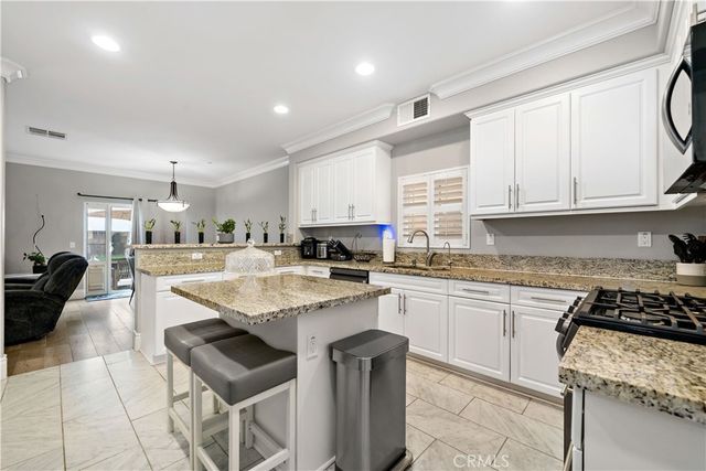 50 Tamarindo Way, Chula Vista, CA 91911