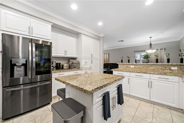 50 Tamarindo Way, Chula Vista, CA 91911