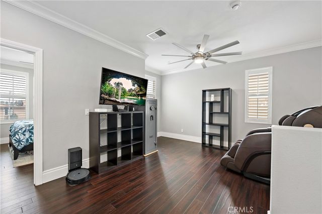 50 Tamarindo Way, Chula Vista, CA 91911