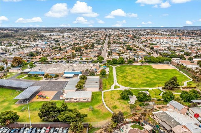 50 Tamarindo Way, Chula Vista, CA 91911