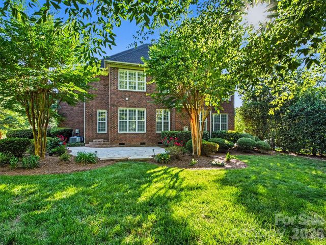 1311 Dobson Drive, Waxhaw, NC 28173