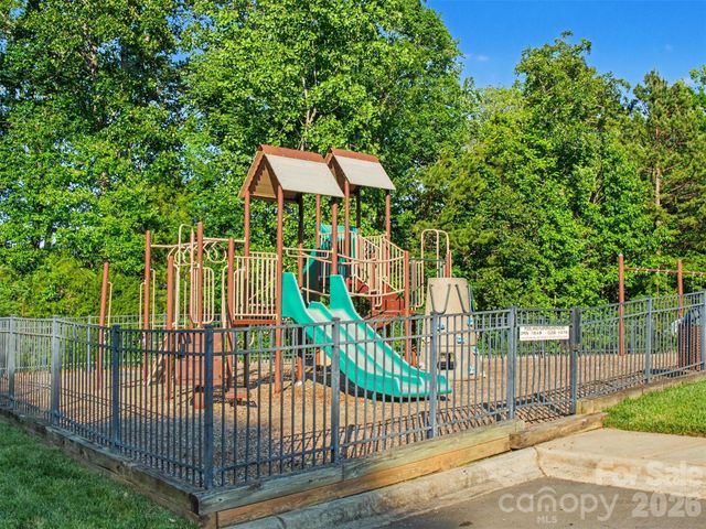 1311 Dobson Drive, Waxhaw, NC 28173