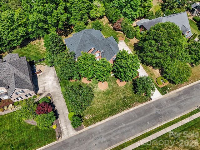 1311 Dobson Drive, Waxhaw, NC 28173