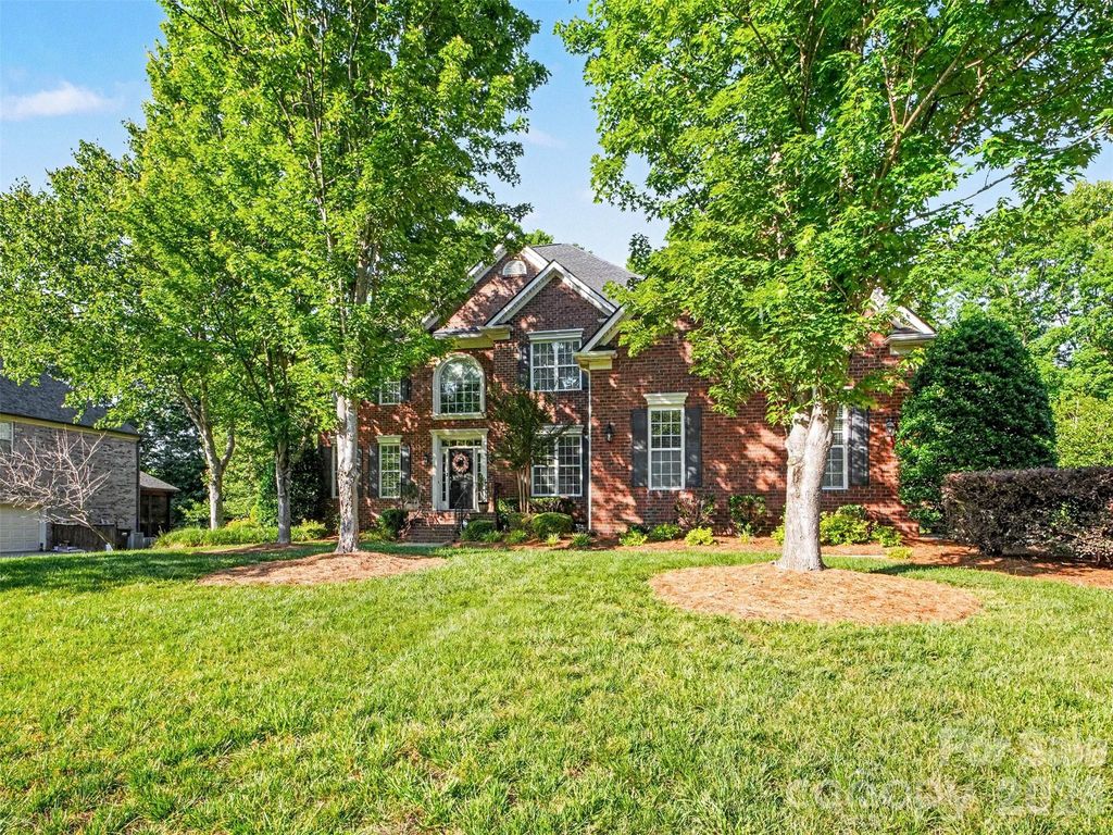 1311 Dobson Drive, Waxhaw, NC 28173
