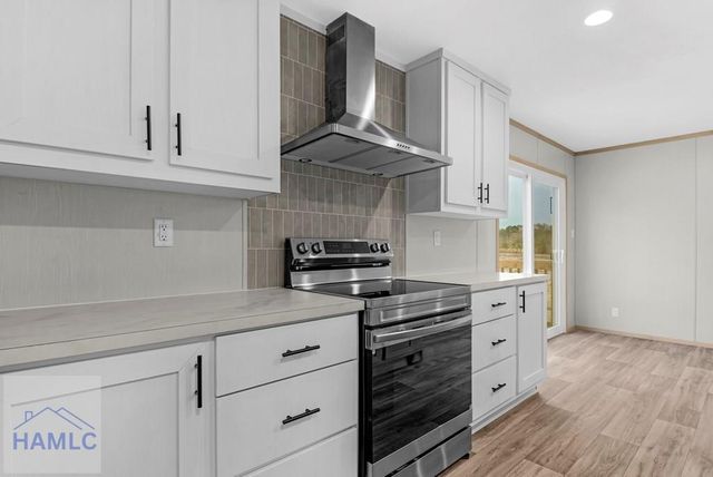 764 Gene Bland Road, Jesup, GA 31545