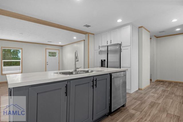 764 Gene Bland Road, Jesup, GA 31545