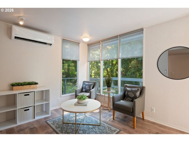 402 BATES Rd, Kelso, WA 98626