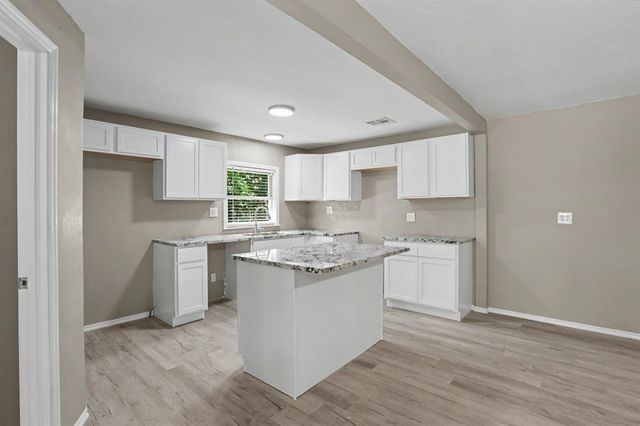 11451 S Douglas Boulevard, Guthrie, OK 73044