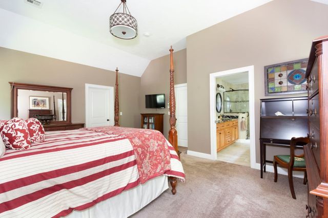 32 Sewall St, Shrewsbury, MA 01545