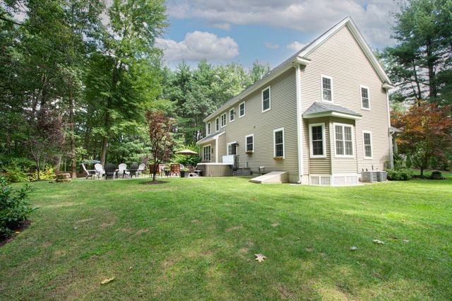 32 Sewall St, Shrewsbury, MA 01545