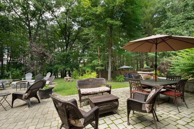32 Sewall St, Shrewsbury, MA 01545