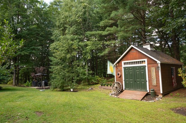 32 Sewall St, Shrewsbury, MA 01545