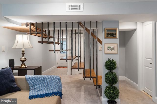 4407 GREENWICH PKWY NW, Washington, DC 20007