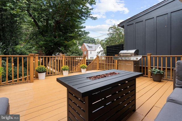 4407 GREENWICH PKWY NW, Washington, DC 20007