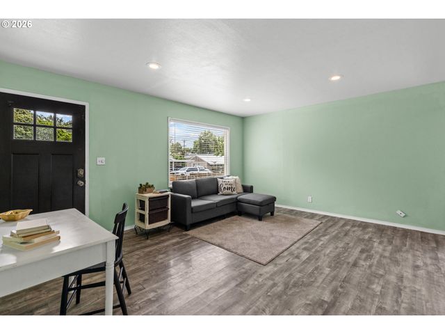 3009 Sw ISAAC Ave, Pendleton, OR 97801
