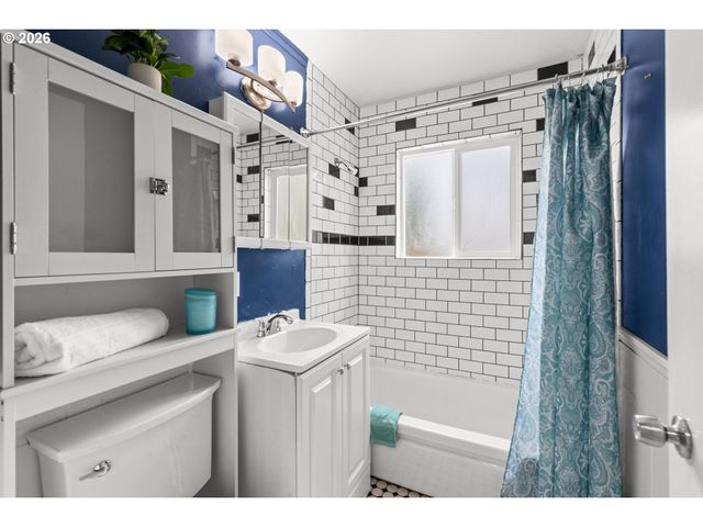 3009 Sw ISAAC Ave, Pendleton, OR 97801