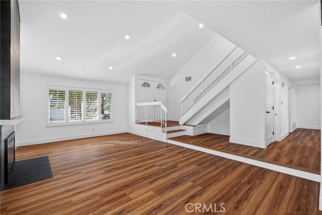 1527 Greenpoint Dr., Corona, CA 92878