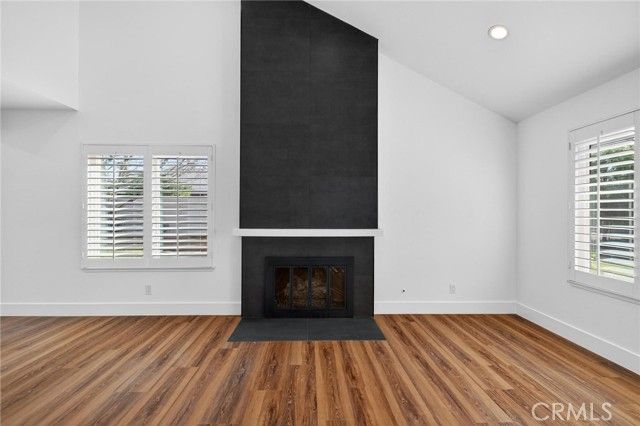 1527 Greenpoint Dr., Corona, CA 92878