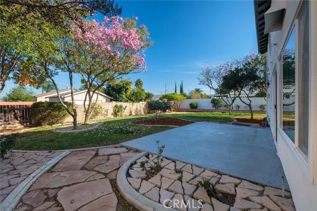 1527 Greenpoint Dr., Corona, CA 92878