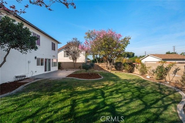 1527 Greenpoint Dr., Corona, CA 92878