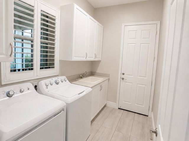 12600 Copper Mountain Pass, Boynton Beach, FL 33473