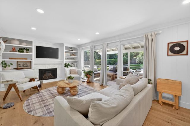 3399 Mesa Verdes Dr, El Dorado Hills, CA 95762