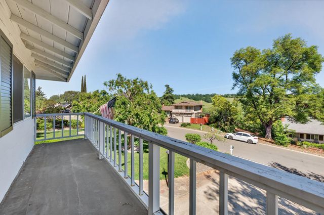 3399 Mesa Verdes Dr, El Dorado Hills, CA 95762