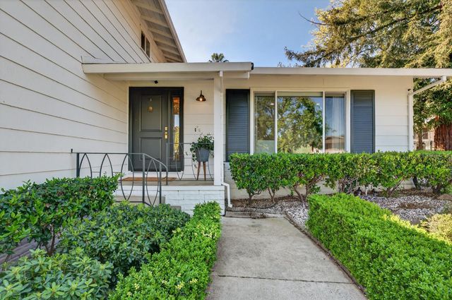 3399 Mesa Verdes Dr, El Dorado Hills, CA 95762