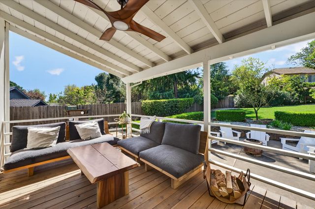 3399 Mesa Verdes Dr, El Dorado Hills, CA 95762