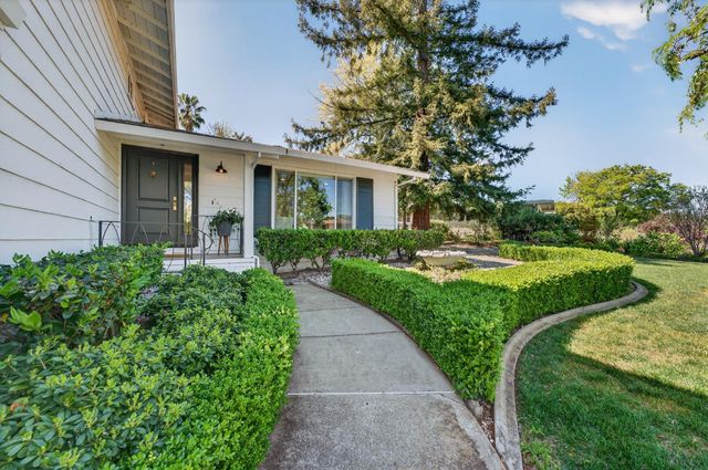 3399 Mesa Verdes Dr, El Dorado Hills, CA 95762