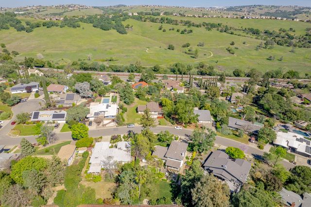 3399 Mesa Verdes Dr, El Dorado Hills, CA 95762
