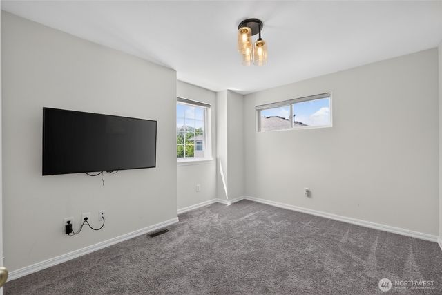 27120 117th SE, Kent, WA 98030