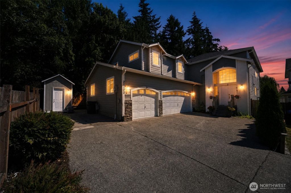 27120 117th SE, Kent, WA 98030