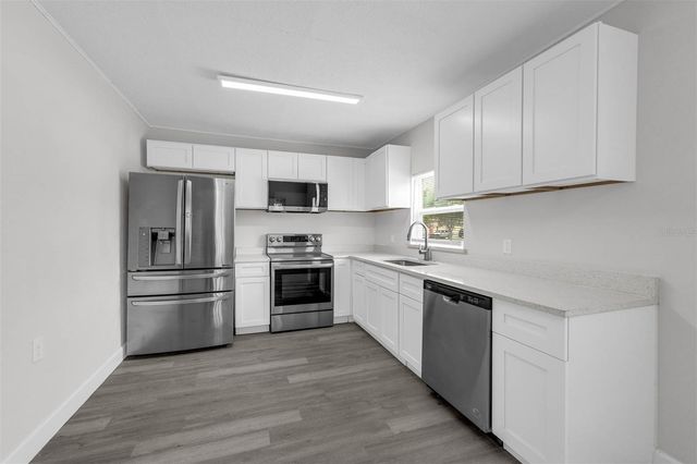 550 N RIDGEWOOD AVENUE, Daytona Beach, FL 32114