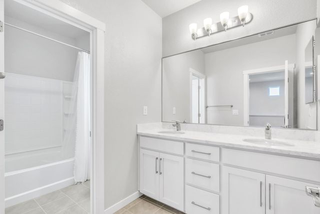12182 Hetch Hechy Dr, Rancho Cordova, CA 95742