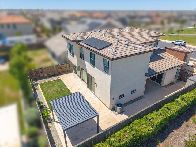 12182 Hetch Hechy Dr, Rancho Cordova, CA 95742