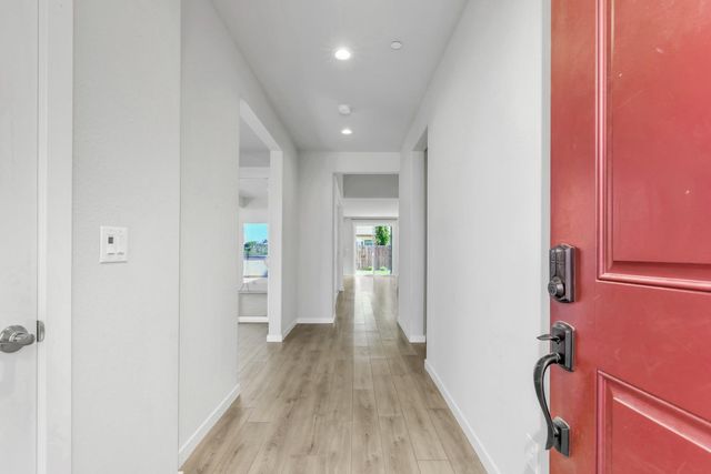 12182 Hetch Hechy Dr, Rancho Cordova, CA 95742