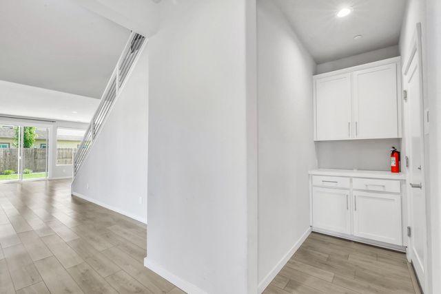 12182 Hetch Hechy Dr, Rancho Cordova, CA 95742