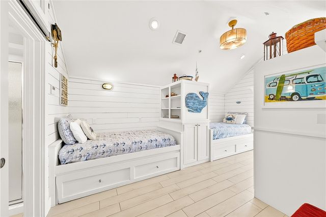 140 Social Circ 3-305, Port Aransas, TX 78373