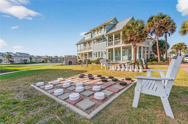 140 Social Circ 3-305, Port Aransas, TX 78373