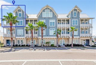 140 Social Circ 3-305, Port Aransas, TX 78373