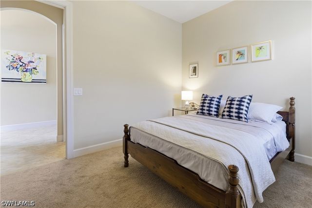 7932 Princeton DR, Naples, FL 34104