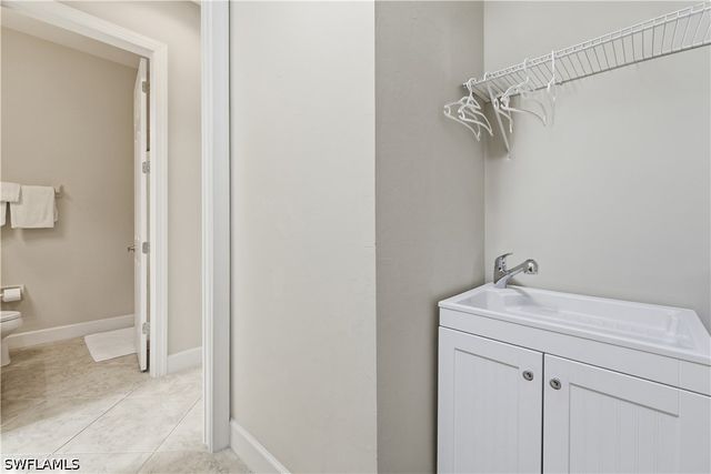 7932 Princeton DR, Naples, FL 34104