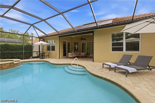 7932 Princeton DR, Naples, FL 34104