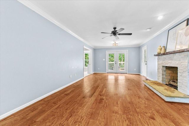 4300 Kings Chase DR, Roanoke, VA 24018