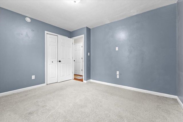 4300 Kings Chase DR, Roanoke, VA 24018